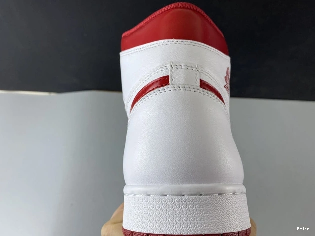 Bmlin Retro Red Air Jordan 1 555088-103 Metallic (2017) 0721